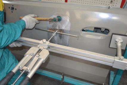 四平市鋁合金車身外觀的修復